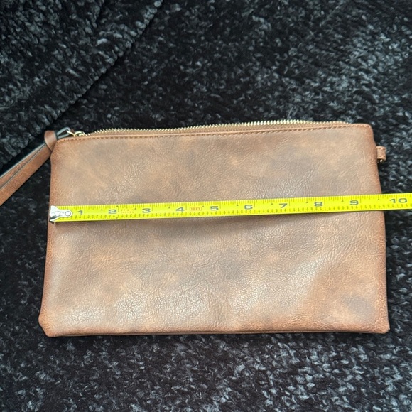 Nordstrom Tan Clutch - Picture 6 of 7
